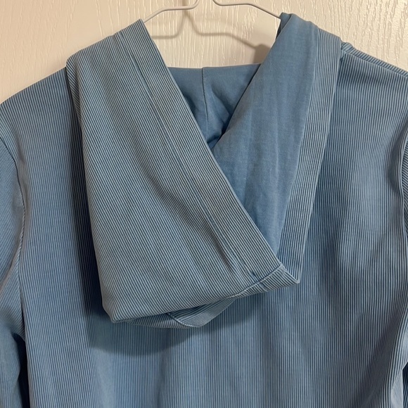 Blue Cropped Jacket!! - Picture 6 of 6